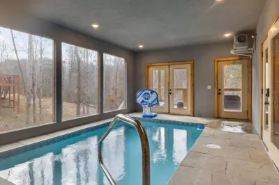 Big Bear Splash indoor pool