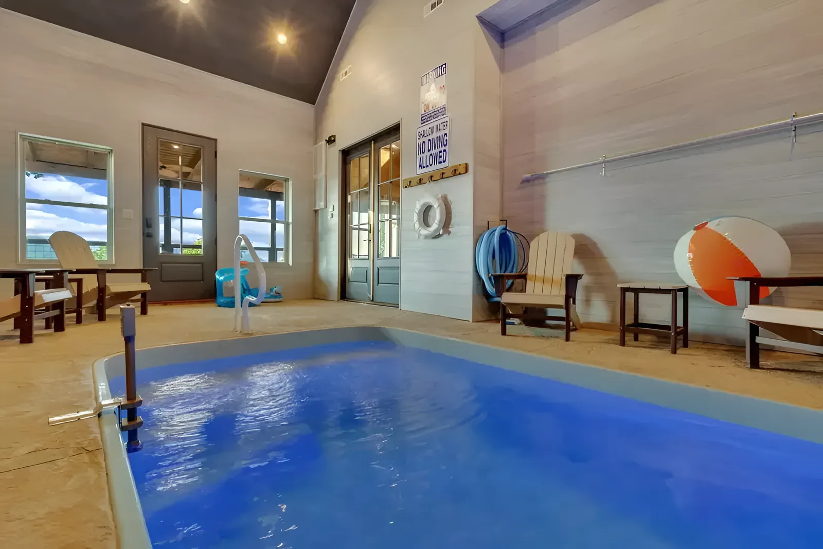 Summit – The Great Outdoors indoor pool (1)
