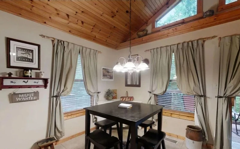 3 Bears Cabin