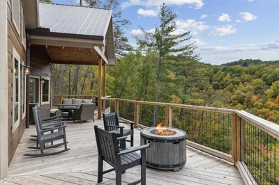 stepping stone is a top 4 bedroom cabin in Pigeon Forge