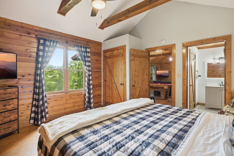 Cedar Ridge Cabin