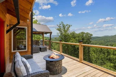 red sky ridge is one of our cabin rentals in Pigeon Forge