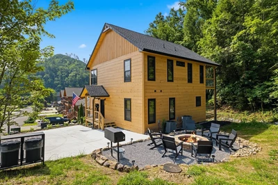 come back cabin is one of our cabin rentals in Pigeon Forge