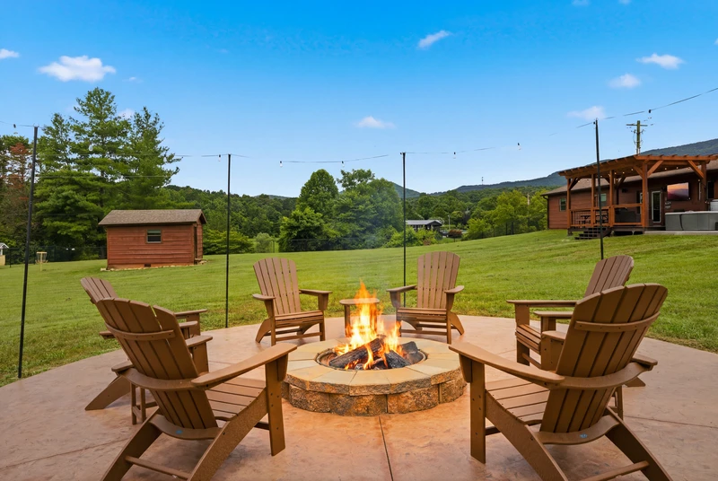 Webster Lodge at Covemont