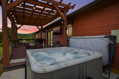 Webster Lodge at Covemont