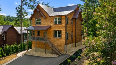 Putts and Pines Cabin Retreat