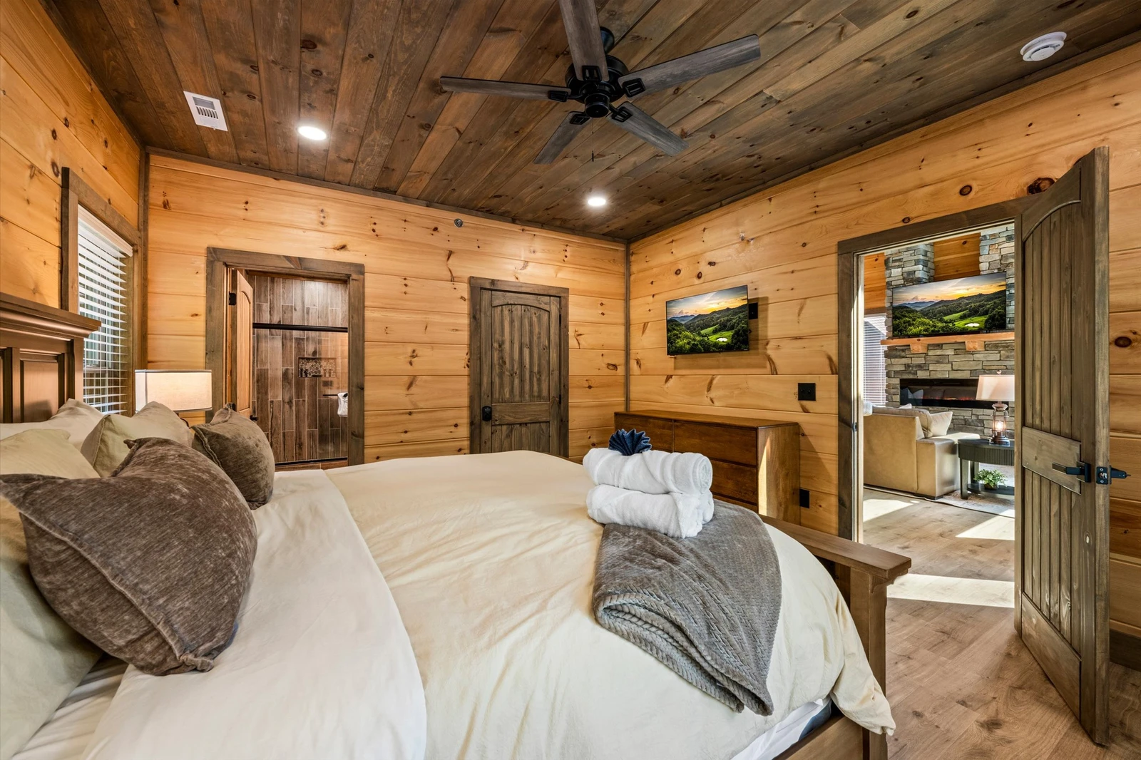 Putts and Pines Cabin Retreat