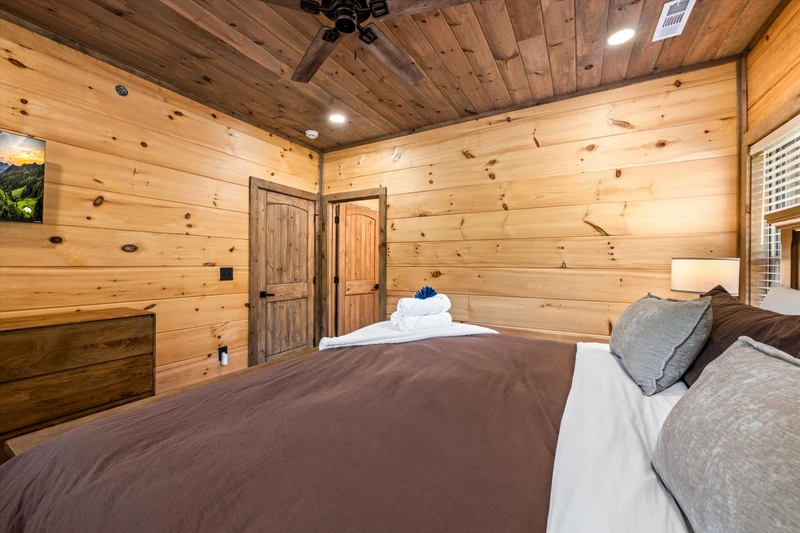 Putts and Pines Cabin Retreat