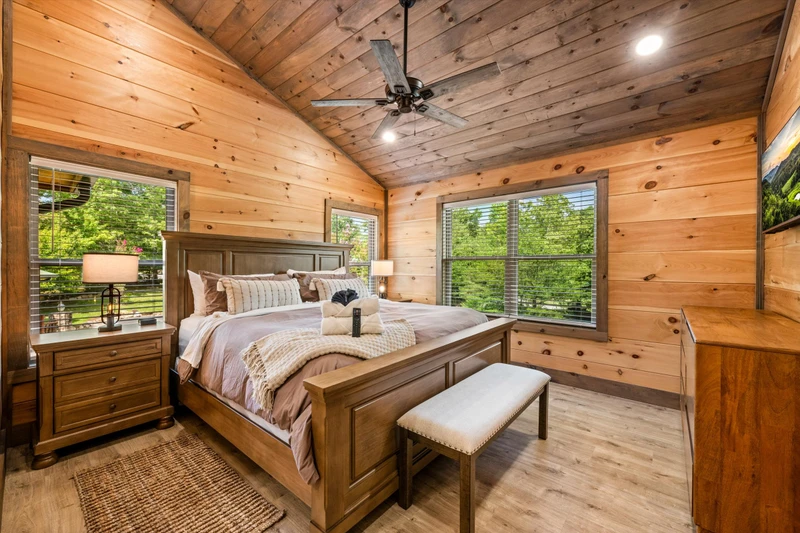 Putts and Pines Cabin Retreat