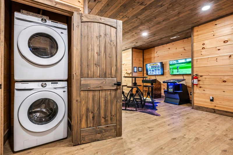 Putts and Pines Cabin Retreat