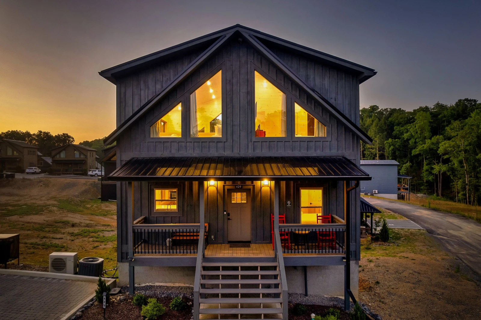 Smokiedoki Lodge