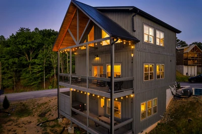 Smokiedoki Lodge