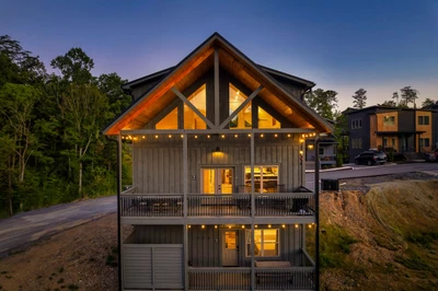 Smokiedoki Lodge