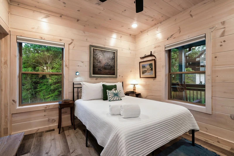 Smokiedoki Lodge