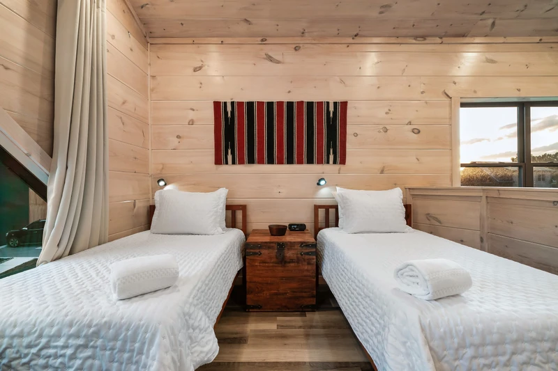 Smokiedoki Lodge
