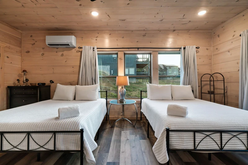 Smokiedoki Lodge
