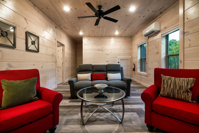 Smokiedoki Lodge