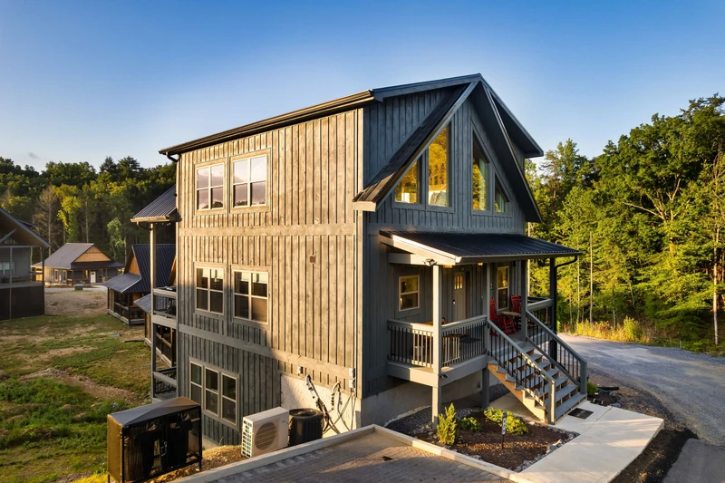 Smokiedoki Lodge