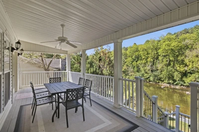 Little River Lodge