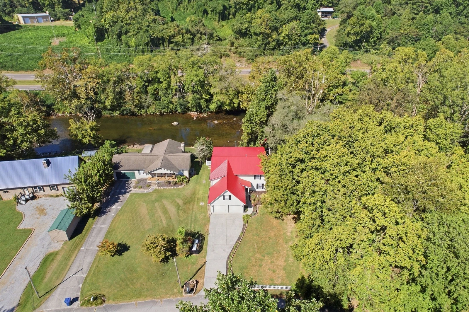 Little River Lodge