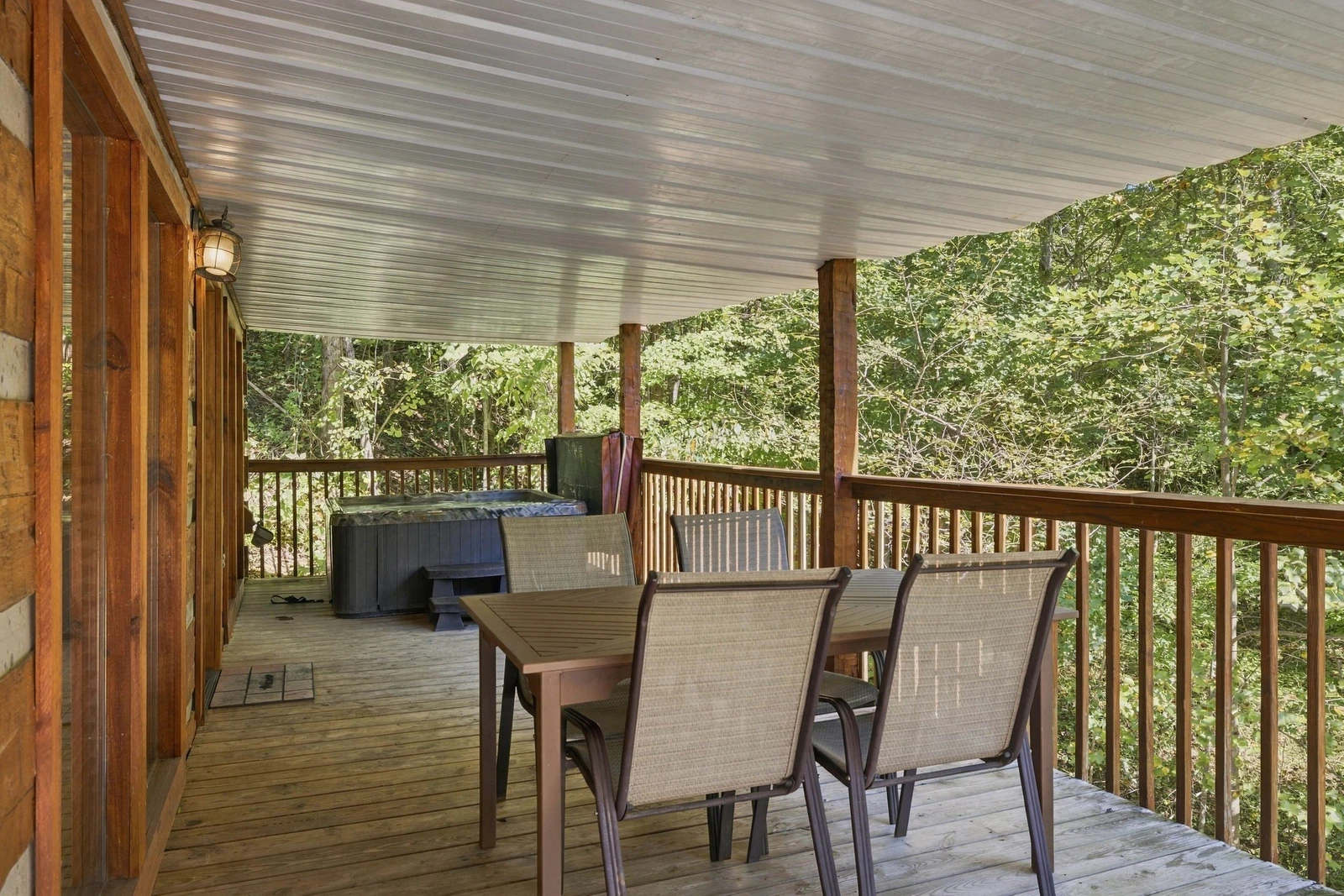 Black Bear Hideaway