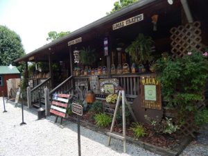 Things to do in pigeon Forge, Things to Do in Wears Valley, Whaley's Country Store Wears Valley, Shopping in Wears Valley, Shopping in Pigeon Forge, antique store near Wears Valley, Antiques Pigeon Forge, Antique Stores Sevier County, Antique Stores Wears Valley