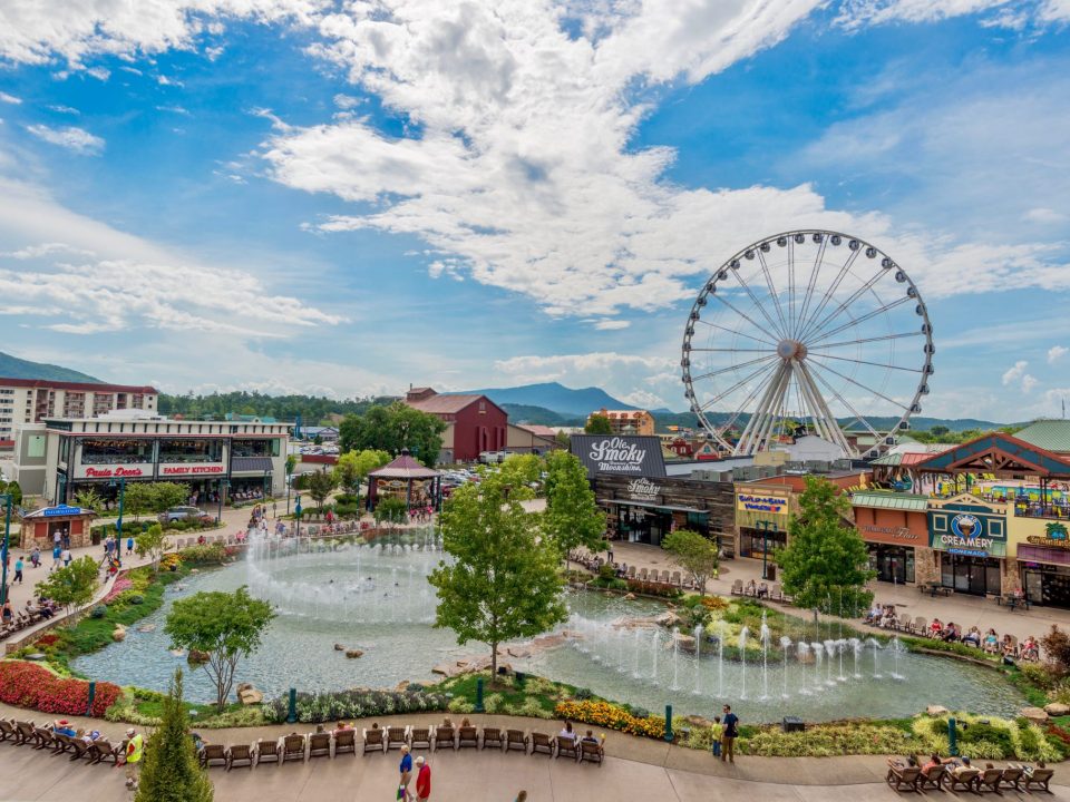 Attractions for Kids Pigeon Forge, Fun things to do Sevierville, Gatlinburg, Kids fun in the Smokies, Pigeon Forge, Pigeon Forge Vacation Rentals, Sevierville, Things to do Pigeon Forge, What to do Smoky Mountains, Where to Stay Pigeon Forge